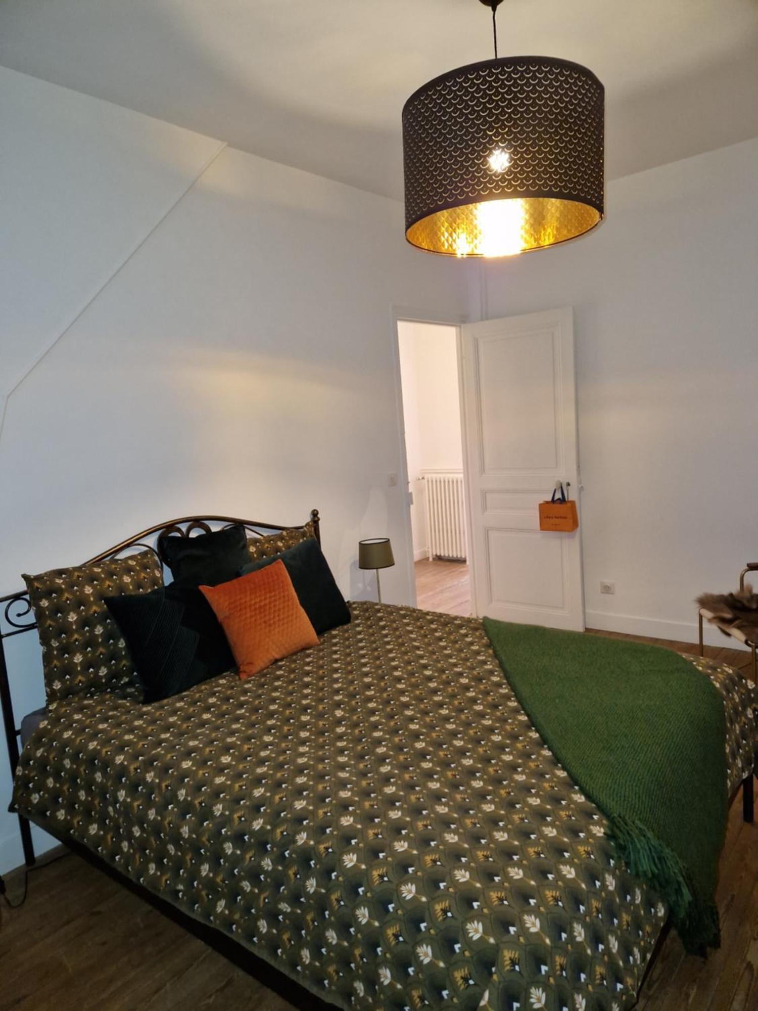 Demeure Du Saule Madame Bed & Breakfast Thieux  Exterior photo