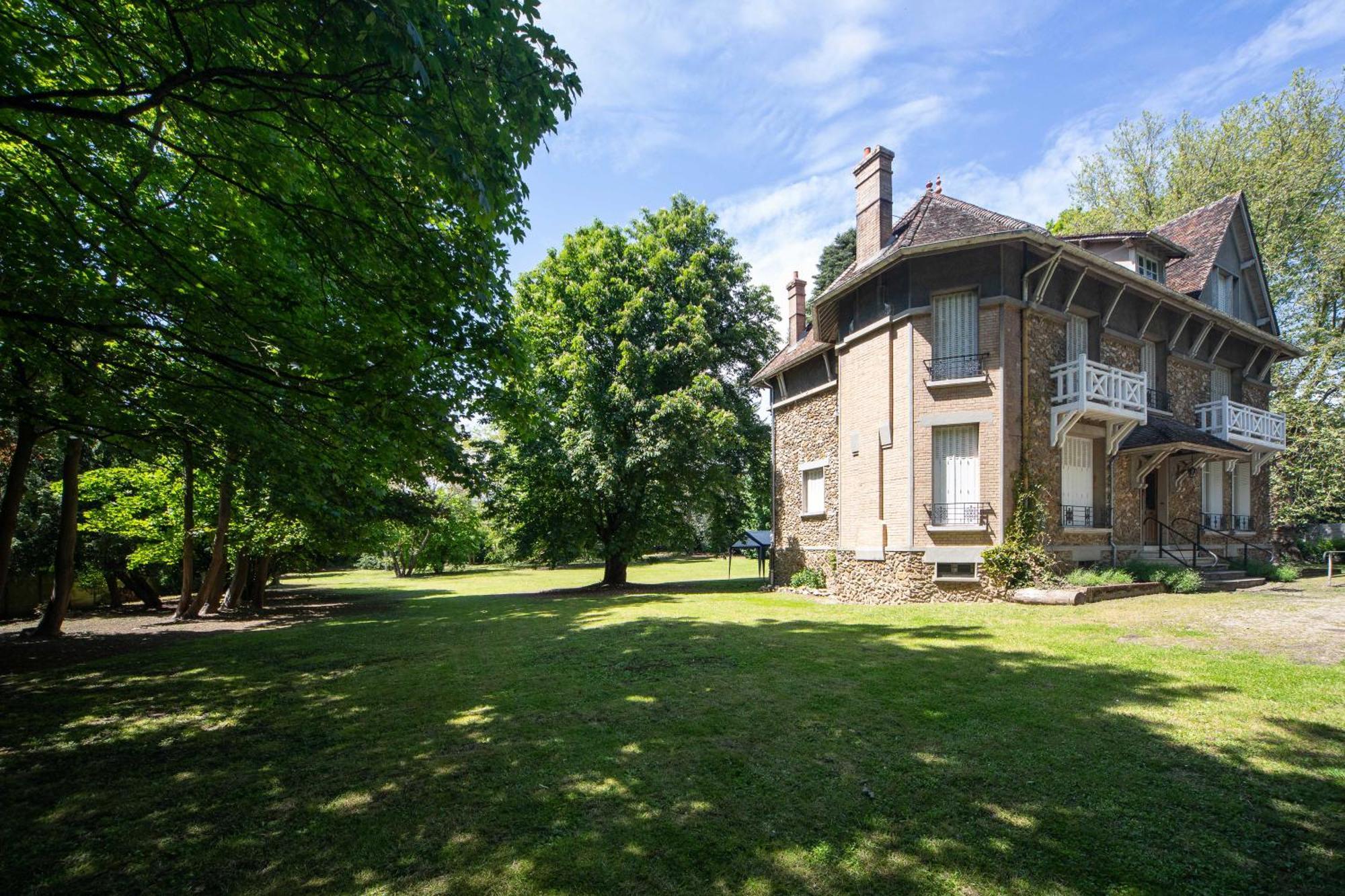 Demeure Du Saule Madame Bed & Breakfast Thieux  Exterior photo